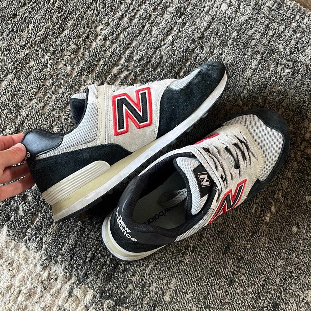 New Balance Men’s Core 574 Sneaker sz 10.5
